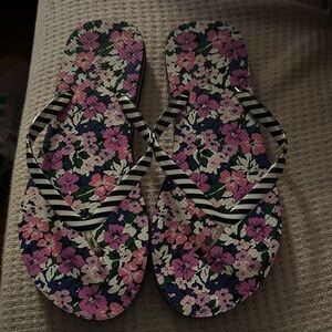 Vera Bradley Floral Women's Flip Flops L 7-8